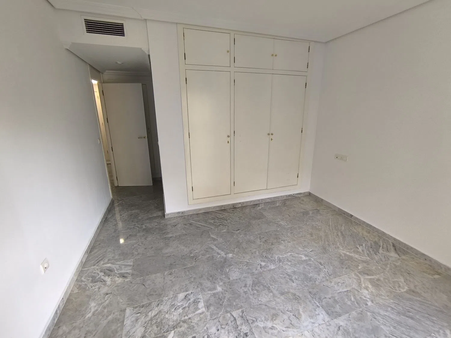 Piso en calle María la Judía, 18 - Foto 4