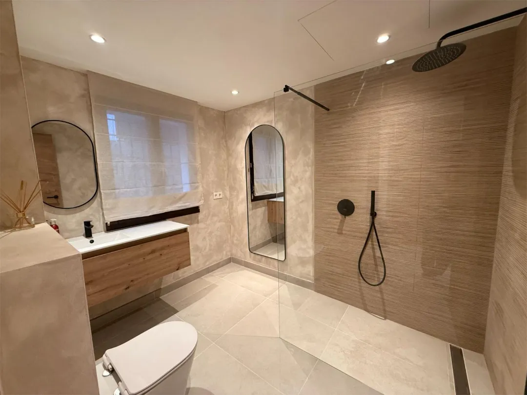 Casa adosada en  Calle del Priorato 15 - Foto 23