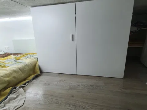 Estudio en travesía plata, 4