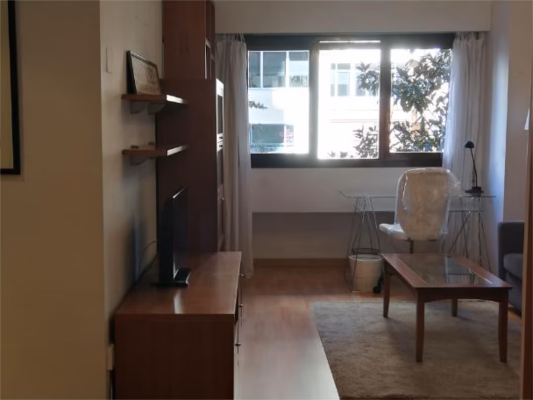 Piso en  Calle de la Infanta Mercedes 92 - Foto 5