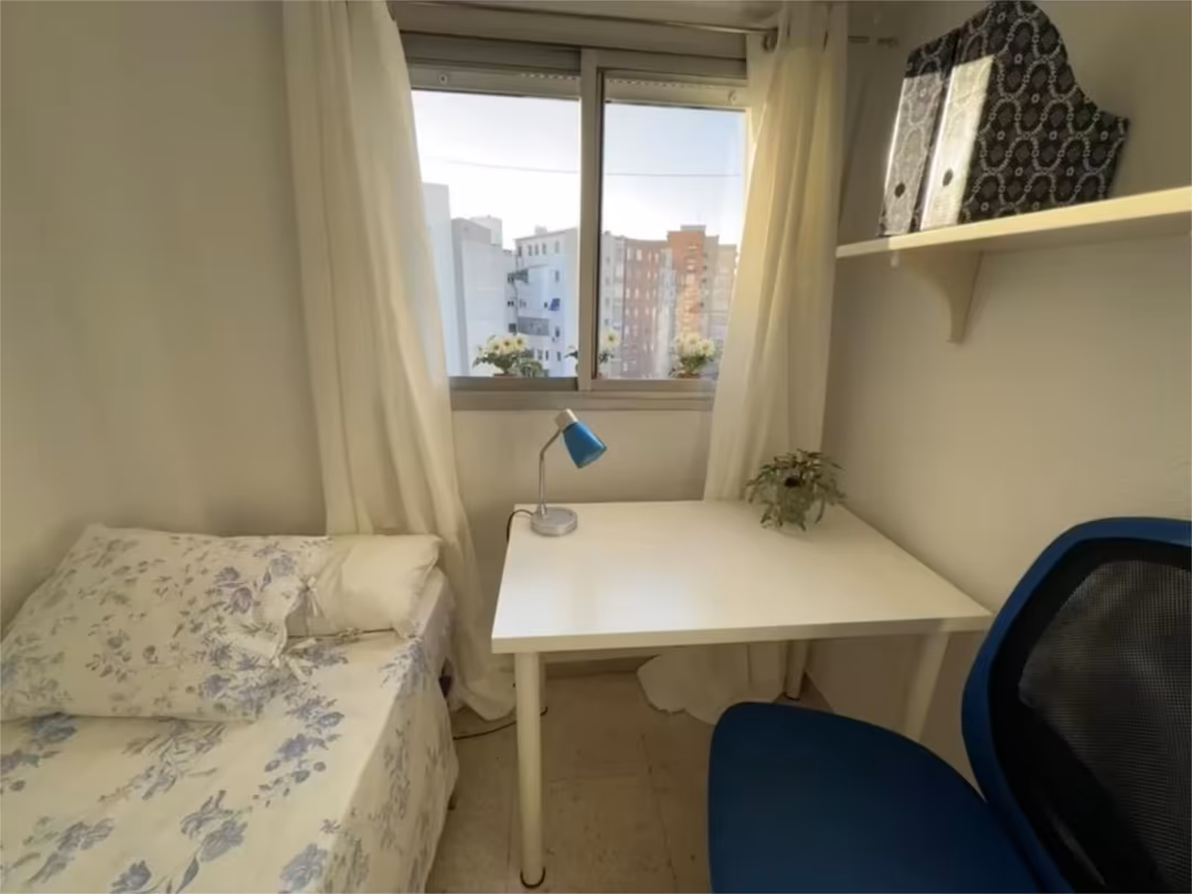 Piso en  Calle Pintor Luis Garay 1 - Foto 8