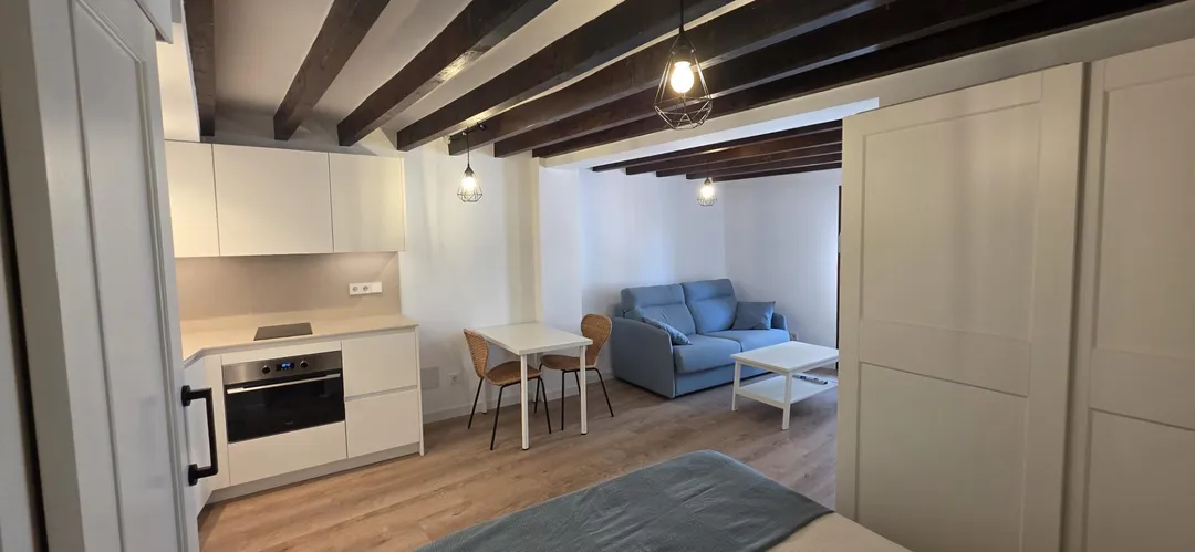 Estudio en  Carrer de la Bosseria 12 - Foto 3