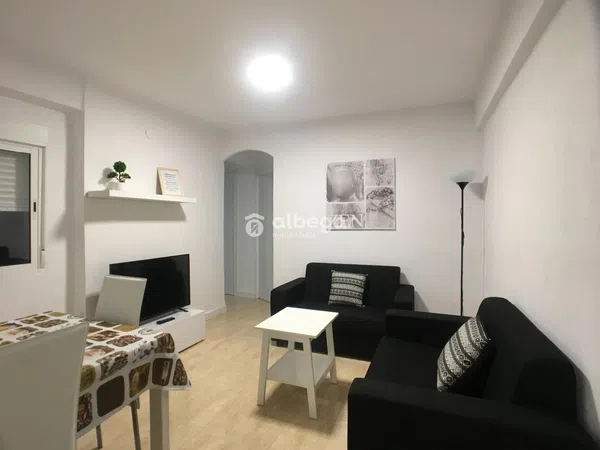Piso en Calle del Duc de Gaeta, Albors - Foto 1