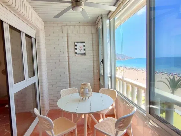 Piso en avenida de la Armada Española, 22