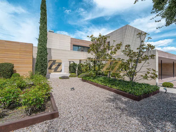Casa o chalet independiente en Paseo de los Lagos, 1, La Finca - Foto 1