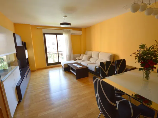 Piso en avenida de la Unión Europea, 12 - Foto 2