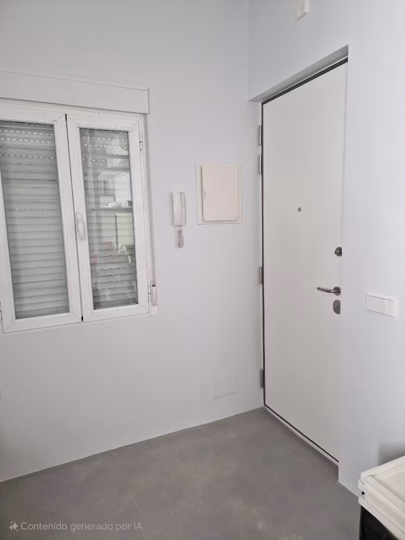 Estudio en  Calle de María de Guzmán 26