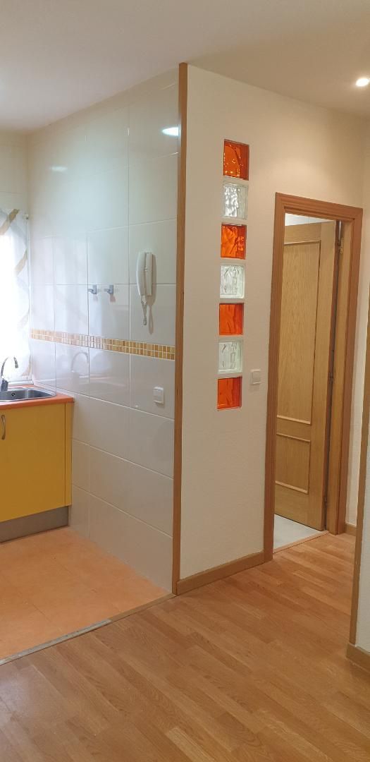 Piso en  Calle de Ávila 10