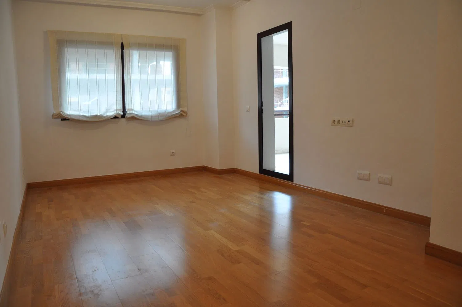 Piso en calle la Unión Mercantil, 29 - Foto 1