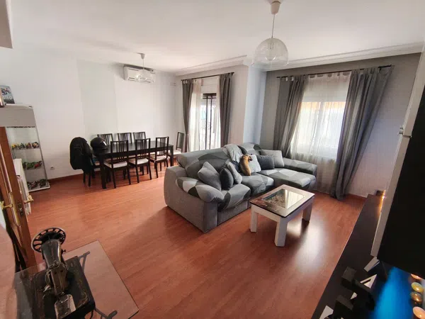 Chalet adosado en Calle Príncipe de Asturias, 26 - Foto 5