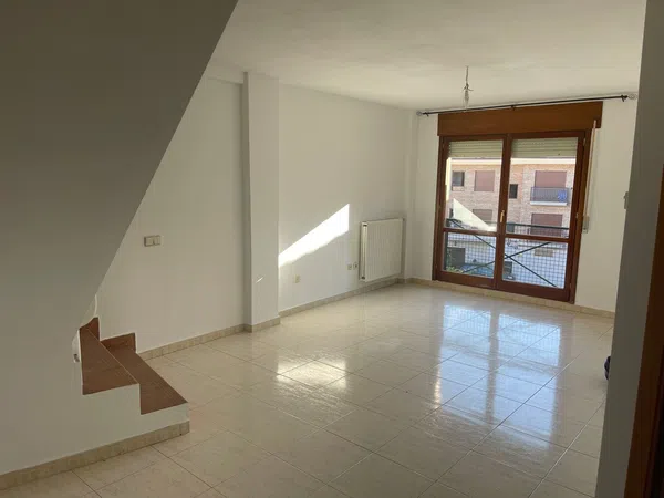 Dúplex en calle Escuelas, 10