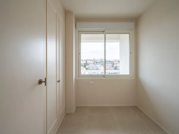 Piso en Barrio Fuentelarreina - Foto 8