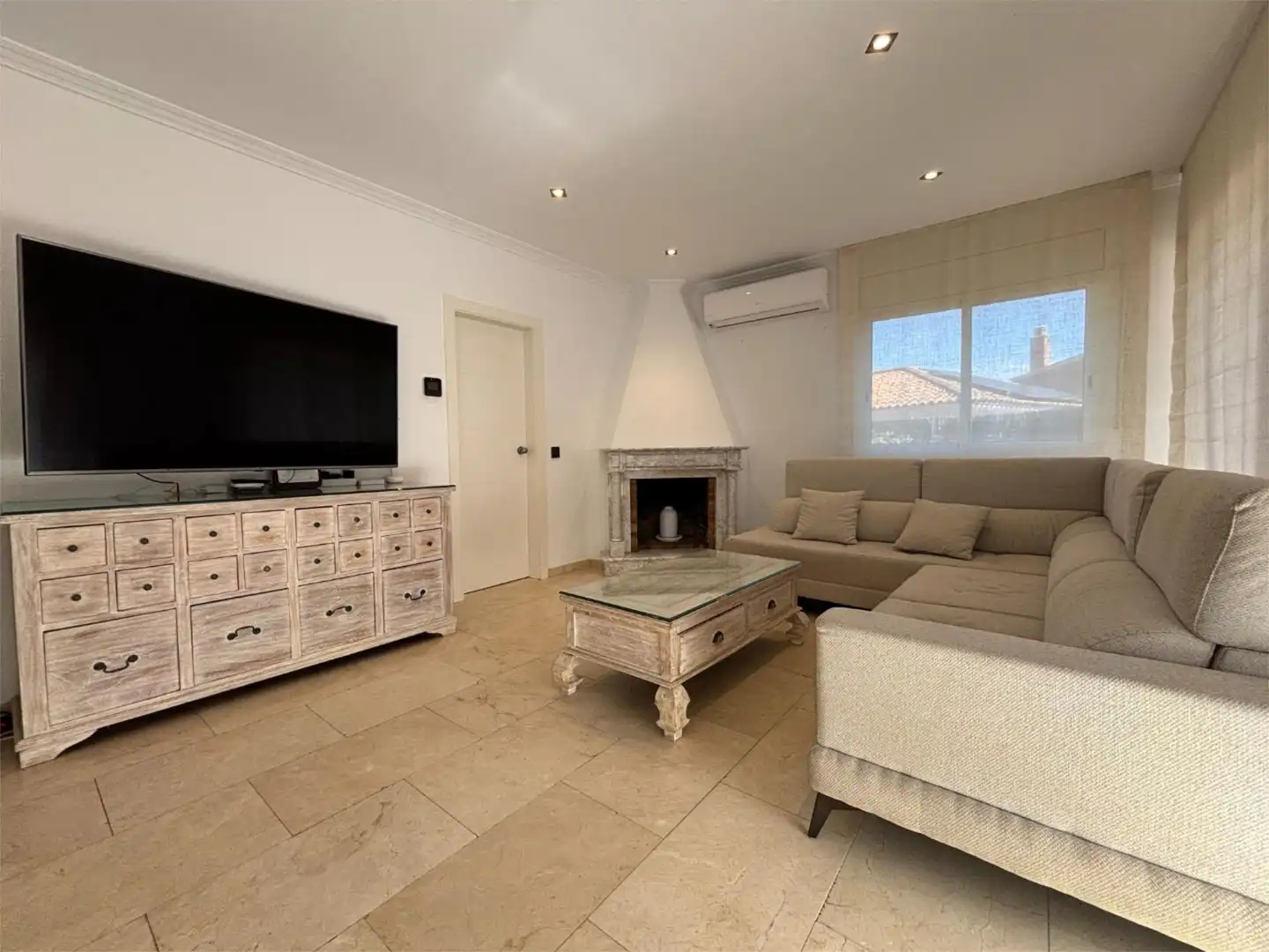 Chalet en  Carrer de Josep Gallart i Parera 14 - Foto 17