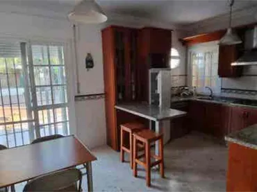 Casa adosada en Chalet Zona Avenida Al Andalus - Foto 6