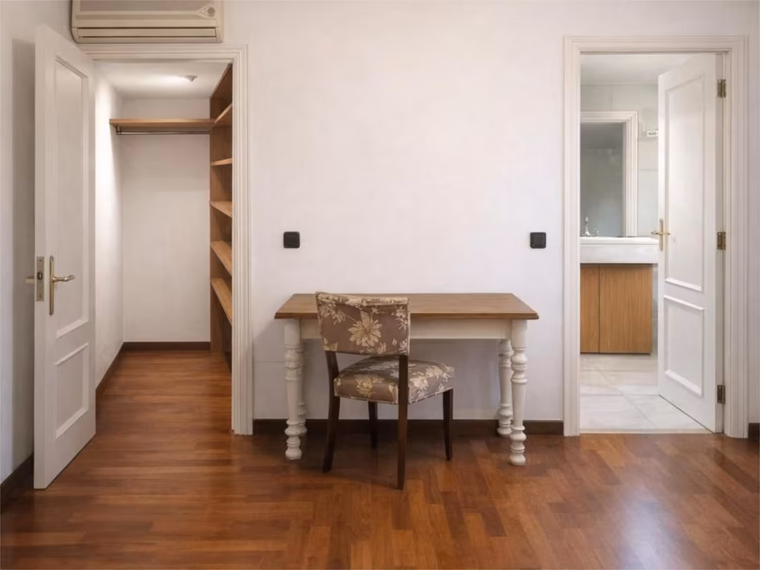 Casa adosada en  Calle Transversal 23 - Foto 2