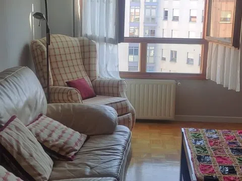 Piso en calle José Menéndez Carreño Cuchichi, 2