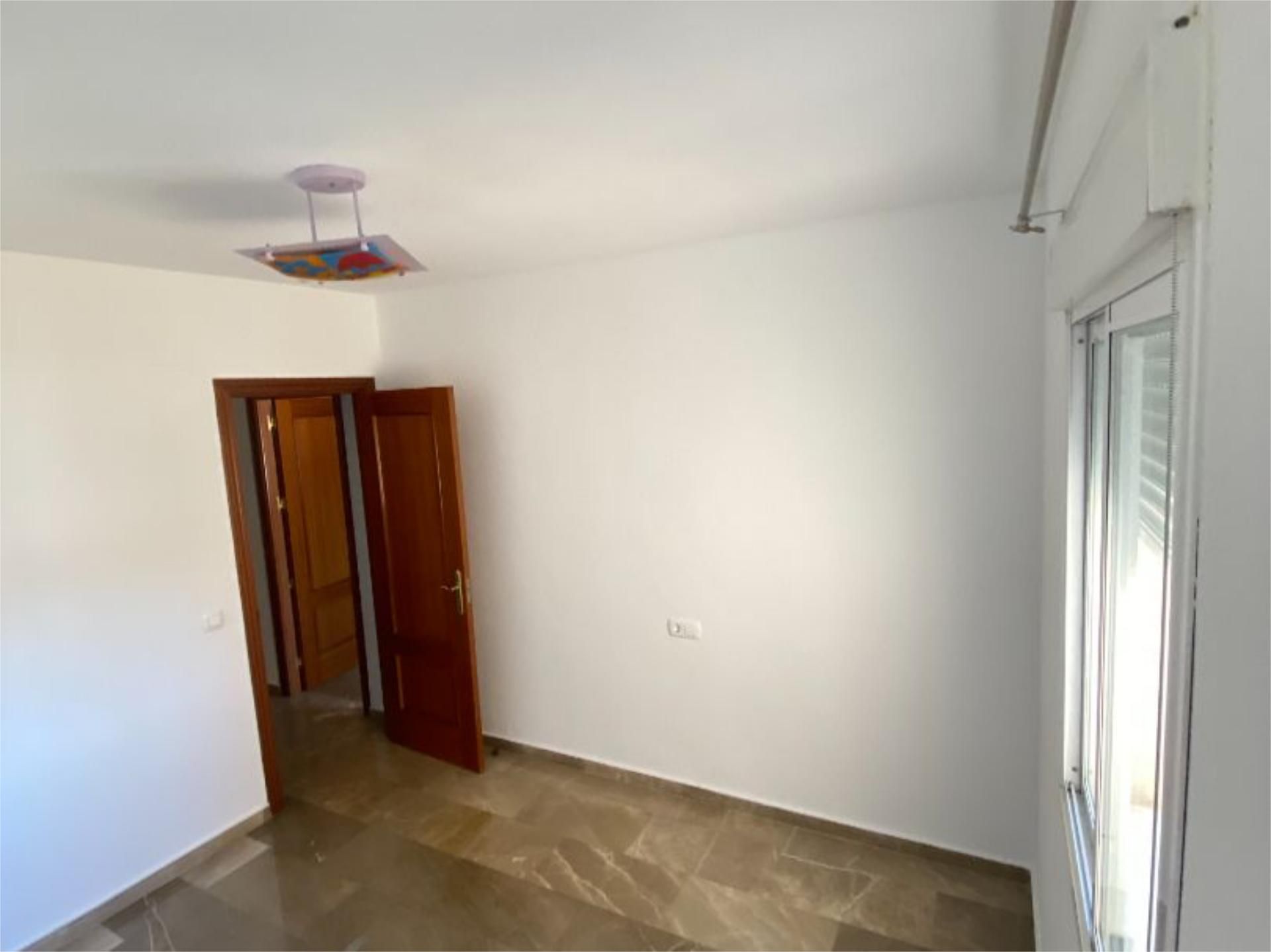 Piso en  Calle Venegas 6 - Foto 11