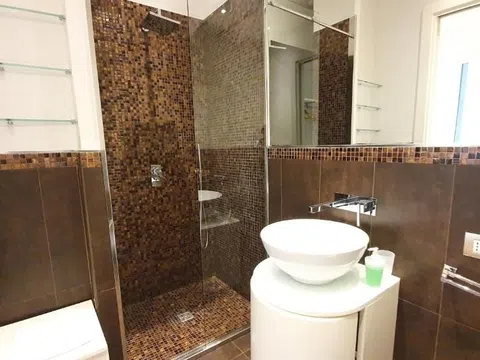 Piso en calle d' Aribau, 5 - Foto 2