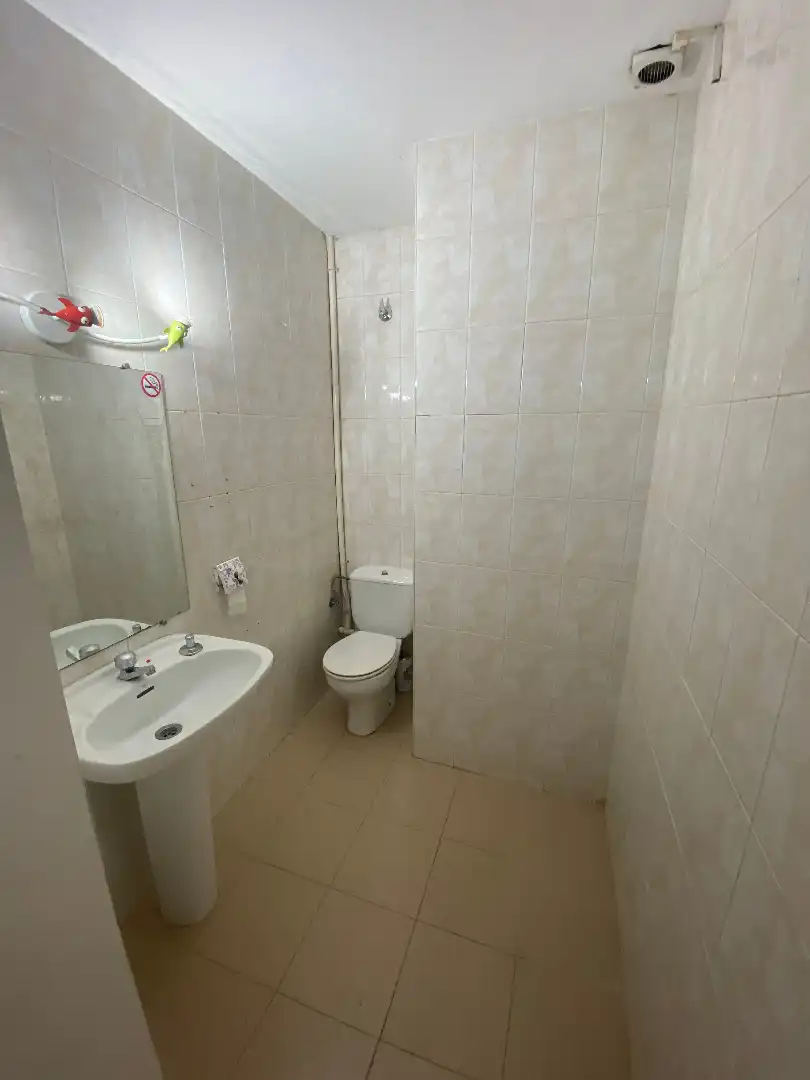 Local comercial en Mollet del Vallès - Foto 9