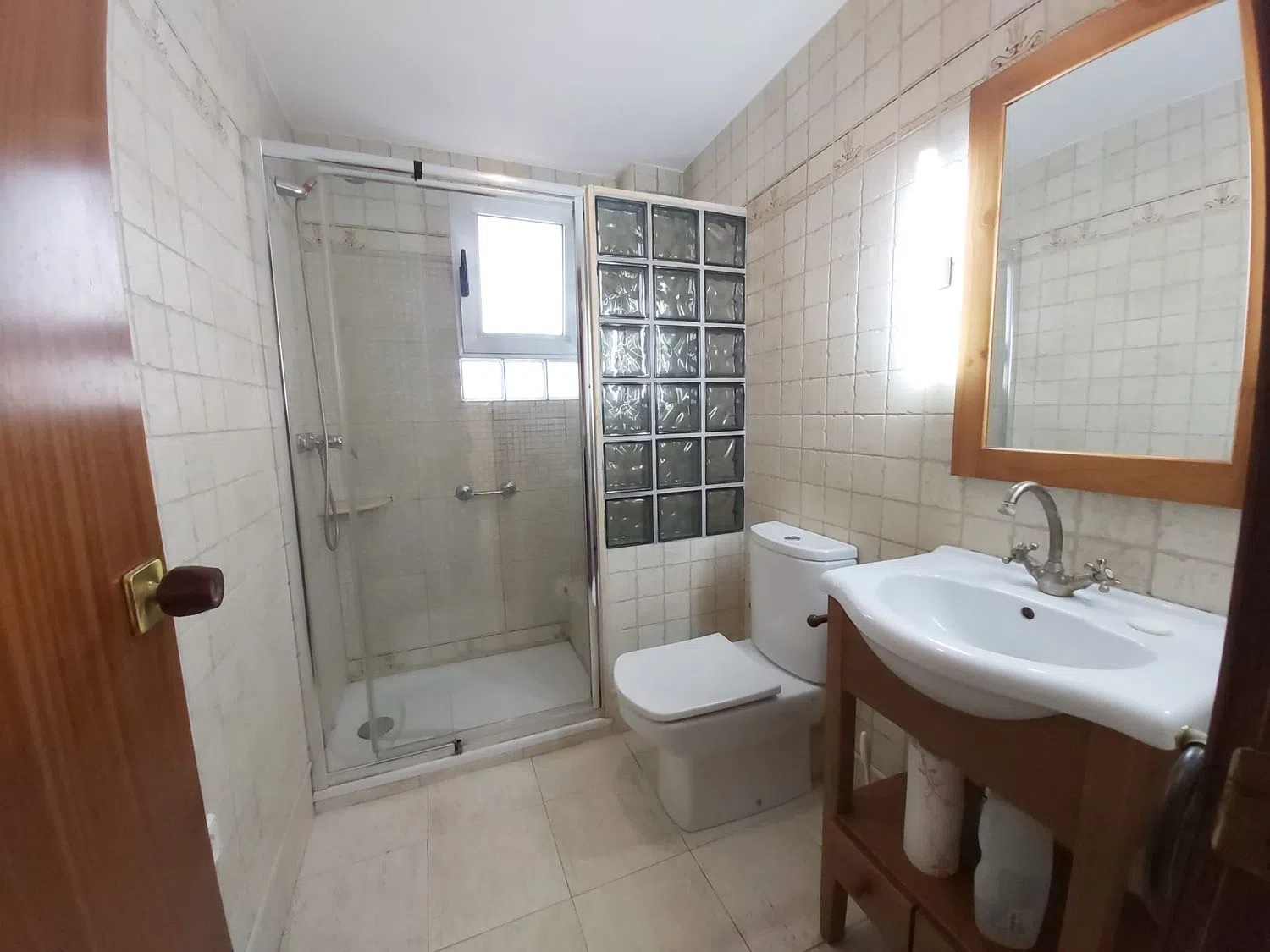 Piso en calle de la Indústria, 58 - Foto 2