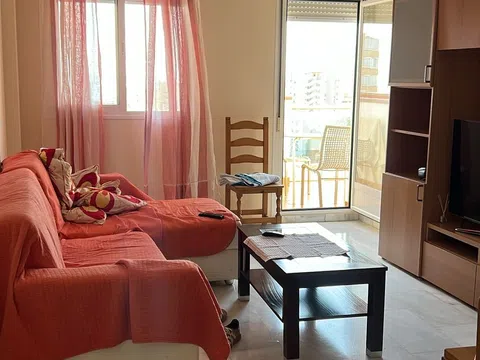 Piso en avenida Carlota Alessandri, 220