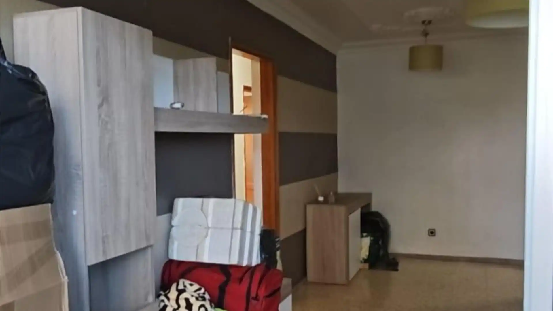 Piso en  Calle Farmacéutico Miguel Padilla 2 - Foto 2