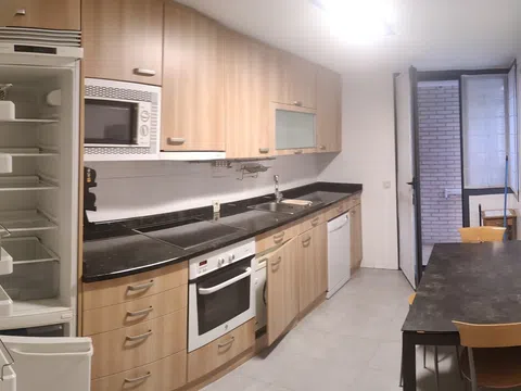 Piso en calle Carmen Baroja Nessi, 8