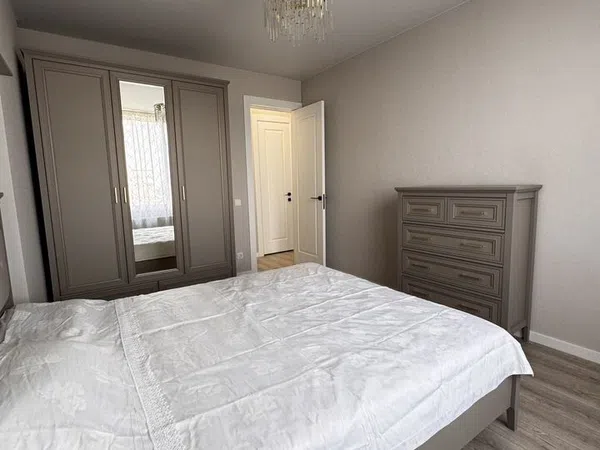 Piso en Gonzales Adalid, 9