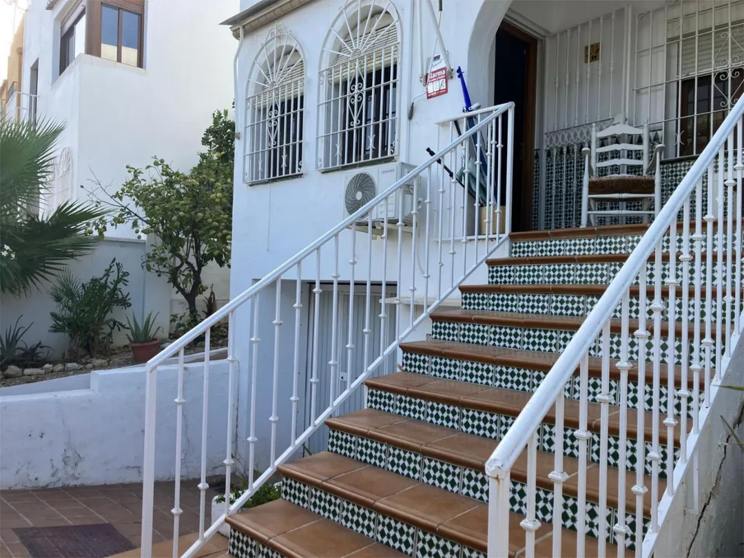 Casa adosada en  Calle Corelli 99 - Foto 2