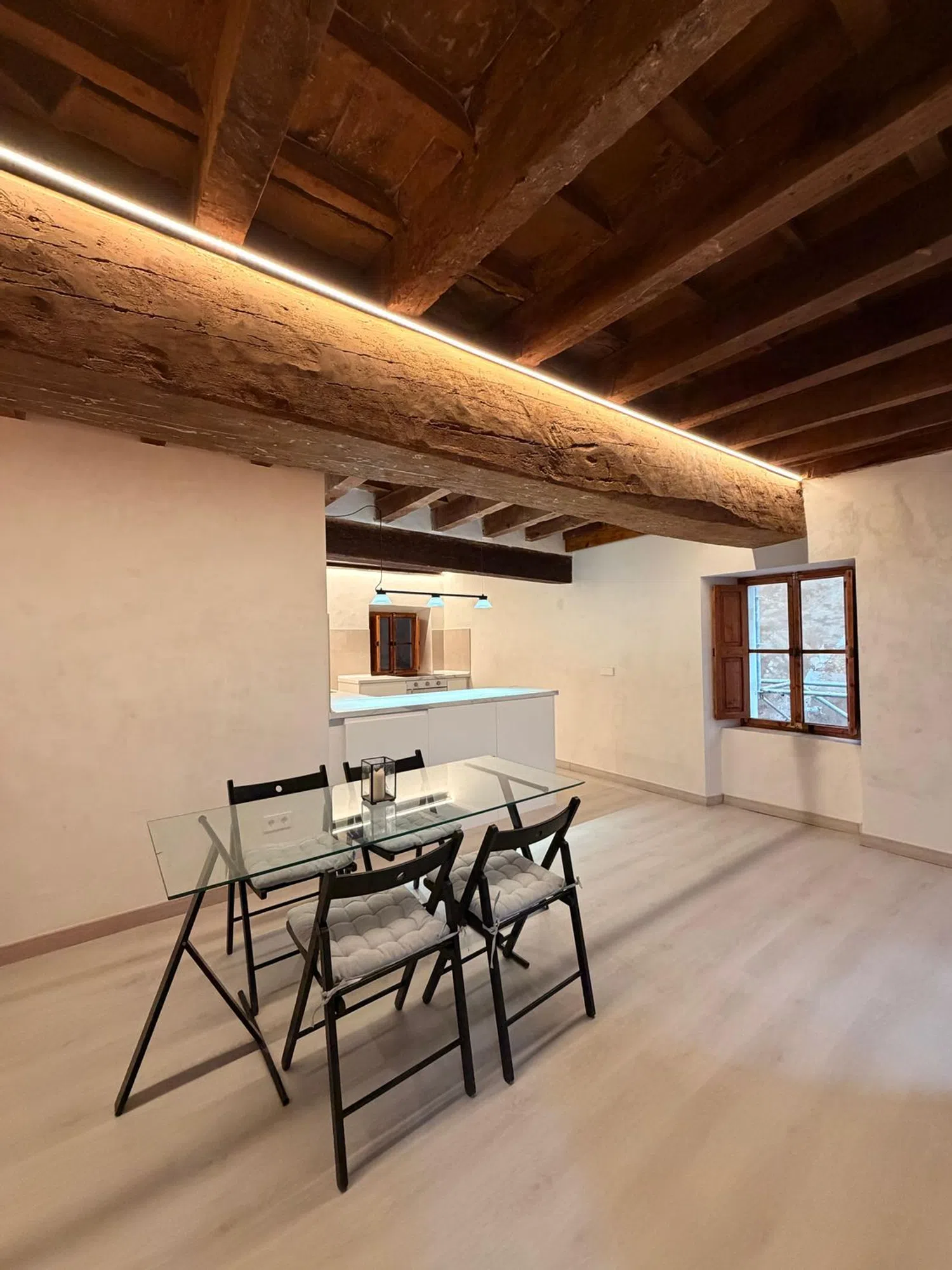 Piso en calle de Can Savellà, 17