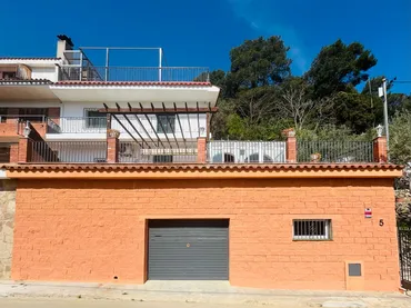 Chalet en  Carrer del Montseny 5 - Foto 3