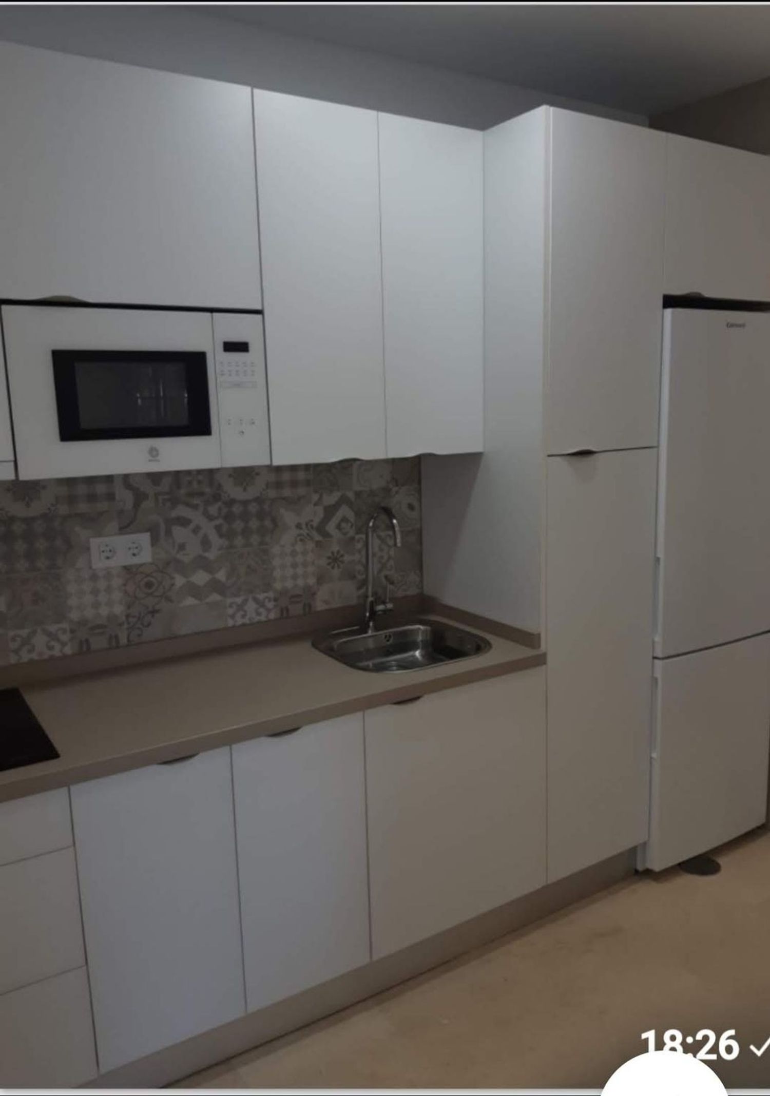 Estudio en avenida de la República Argentina, 43 - Foto 7