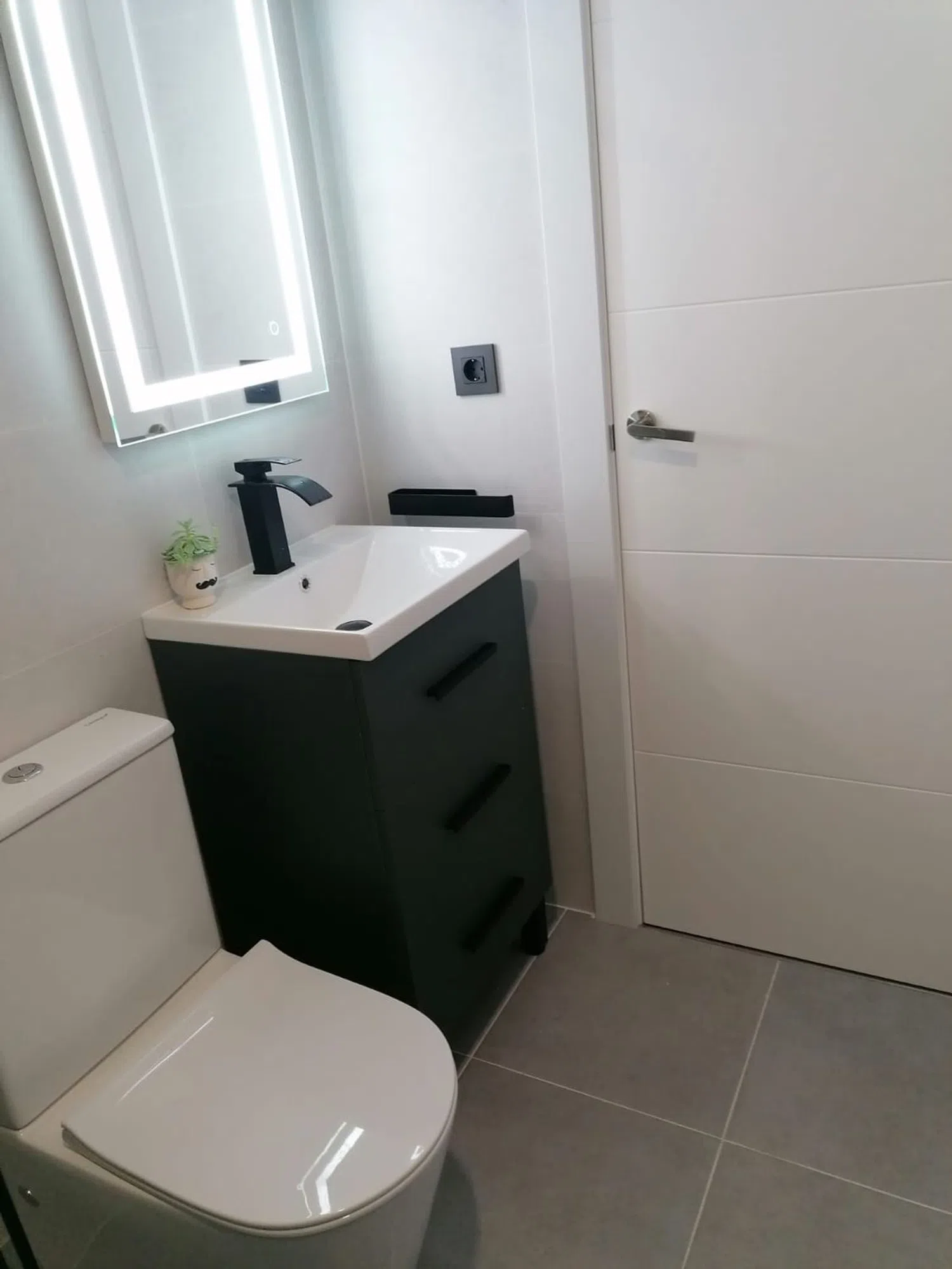 Piso en Barrio Riviera del Sol - Foto 4