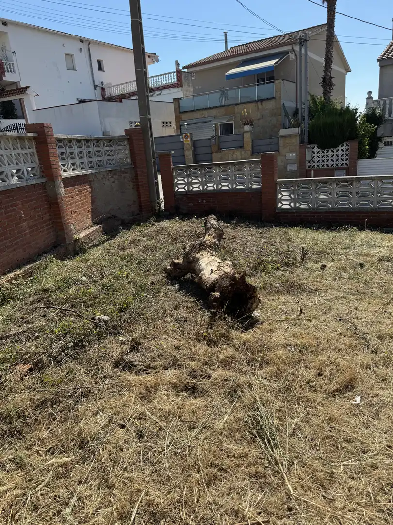 Chalet en  Carrer del Parc 63B - Foto 2