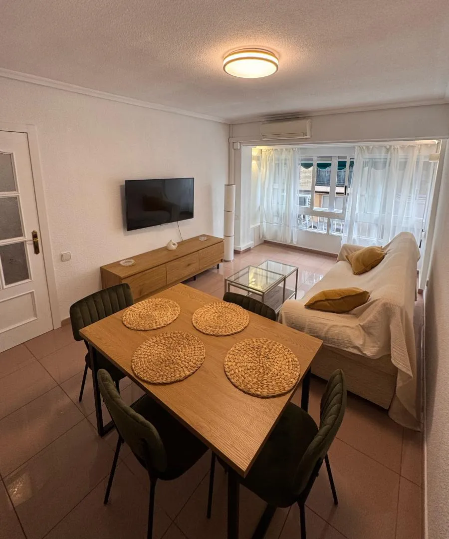 Piso en  Calle del Médico Pascual Pérez 30 - Foto 2