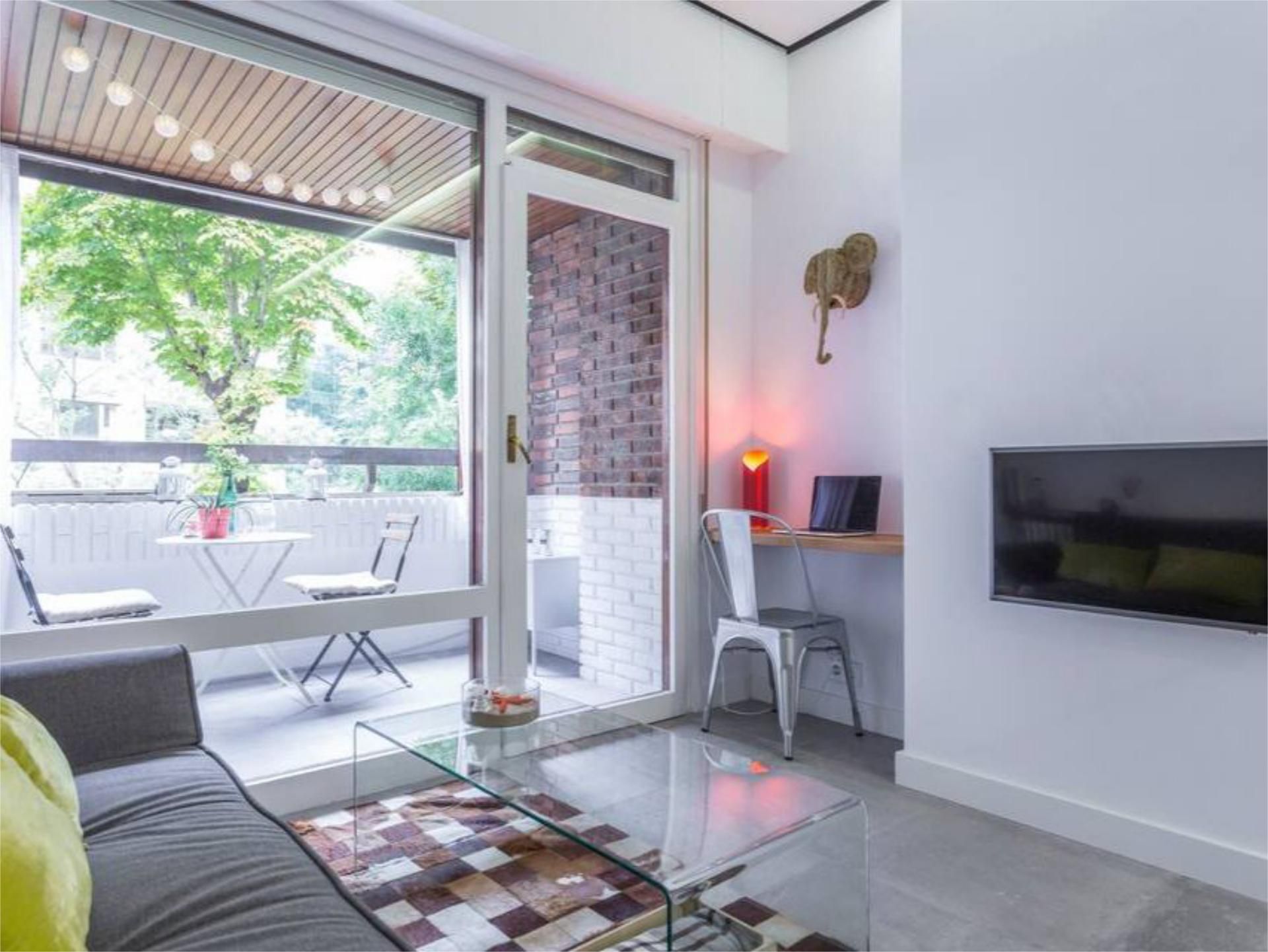 Piso en  Calle de Álvarez de Baena 4 - Foto 2