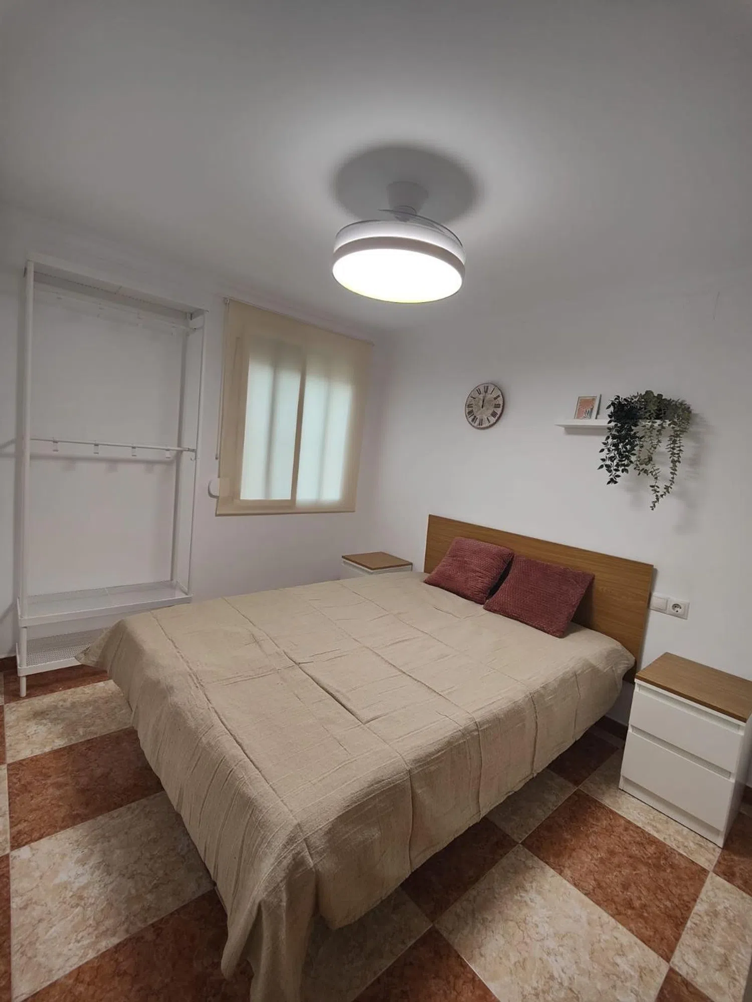 Piso en avenida del Obispo Angel Herrera Oria, 71 - Foto 1