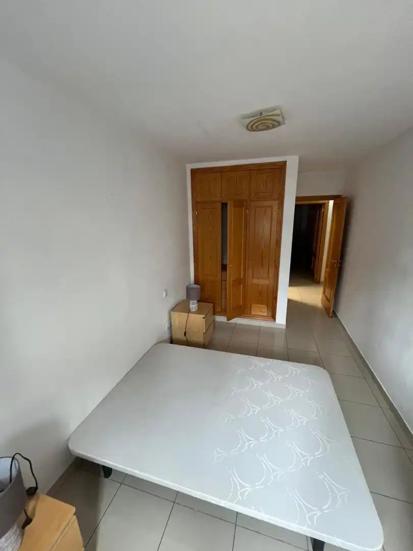 Piso en  Calle Manuel de Falla 19 - Foto 2