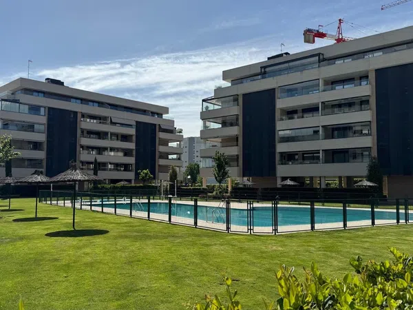 Ático en Primera Fase - Nuevo Tres Cantos - Foto 1