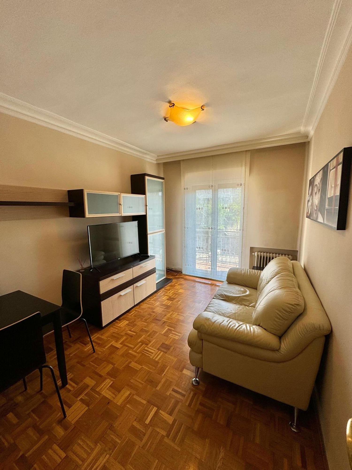 Piso en calle Julián Gayarre, 16 - Foto 1