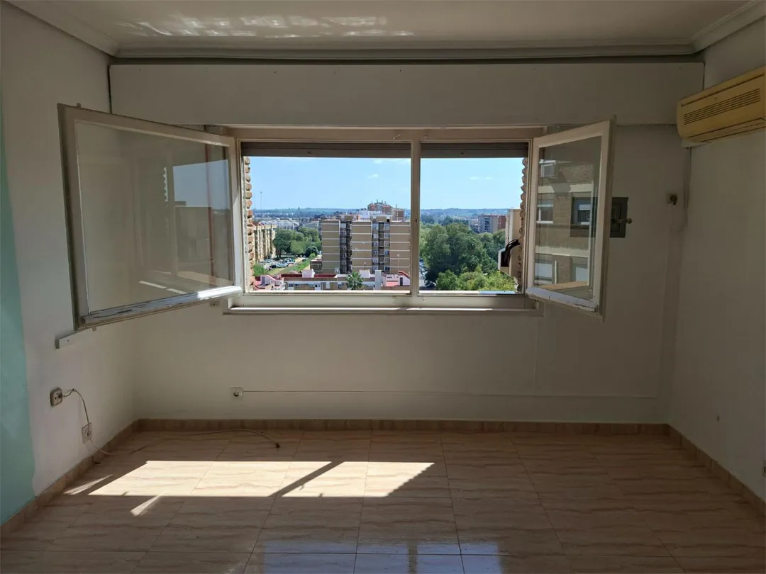 Piso en  Avenida Alcalde Juan Fernandez 31 - Foto 8