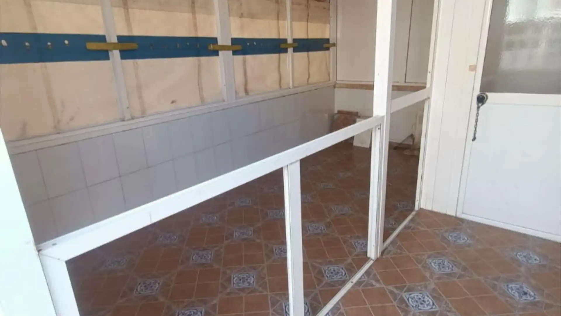 Casa adosada en  Carrer Consueta 56 - Foto 6