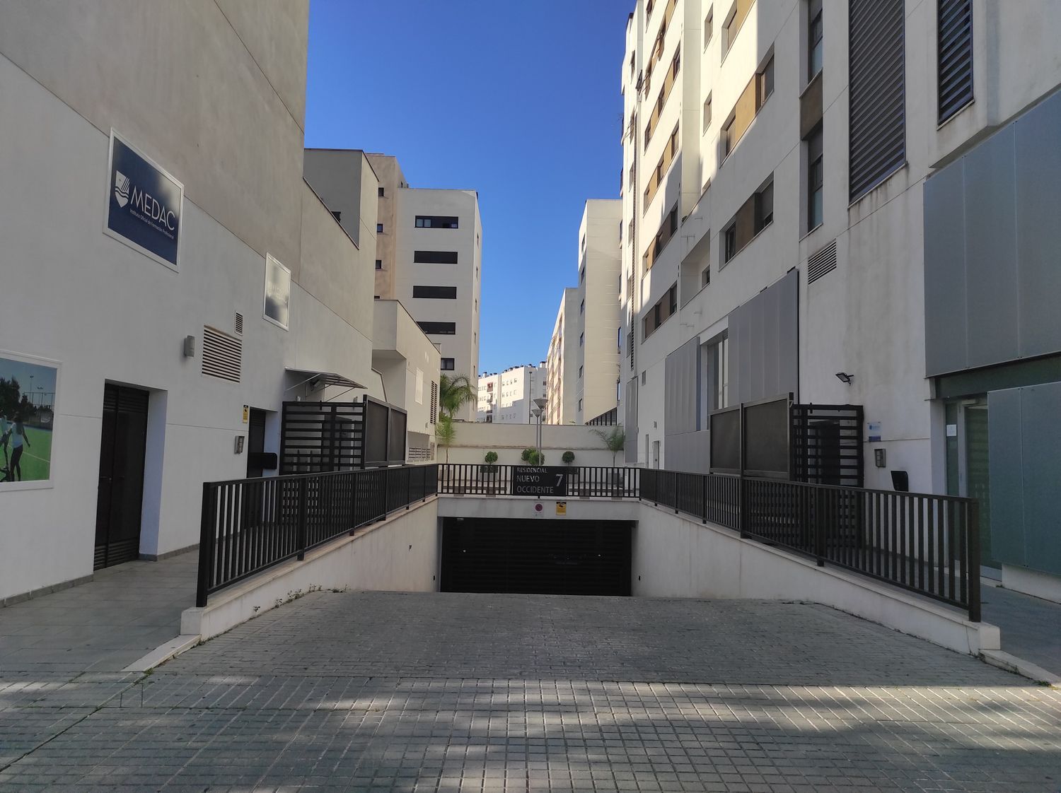 Piso en Escritora Ángela Lopez de Ayala, 7 - Foto 6