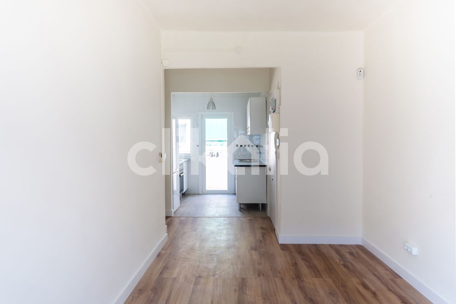 Piso en calle Profesores Hermanos Muñoz - Foto 4