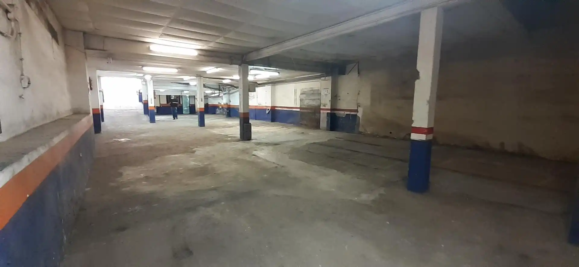 Local comercial en Cornellà de Llobregat - Foto 16