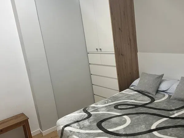 Estudio en Calle del Mont, 32 - Foto 3