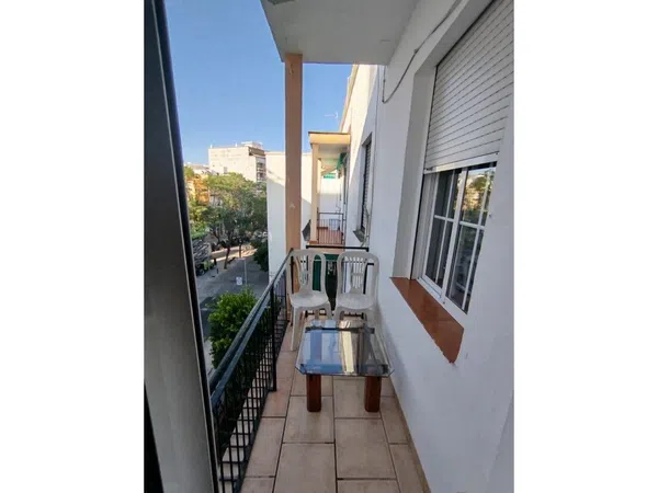 Piso en Ciudad Jardín - Foto 2