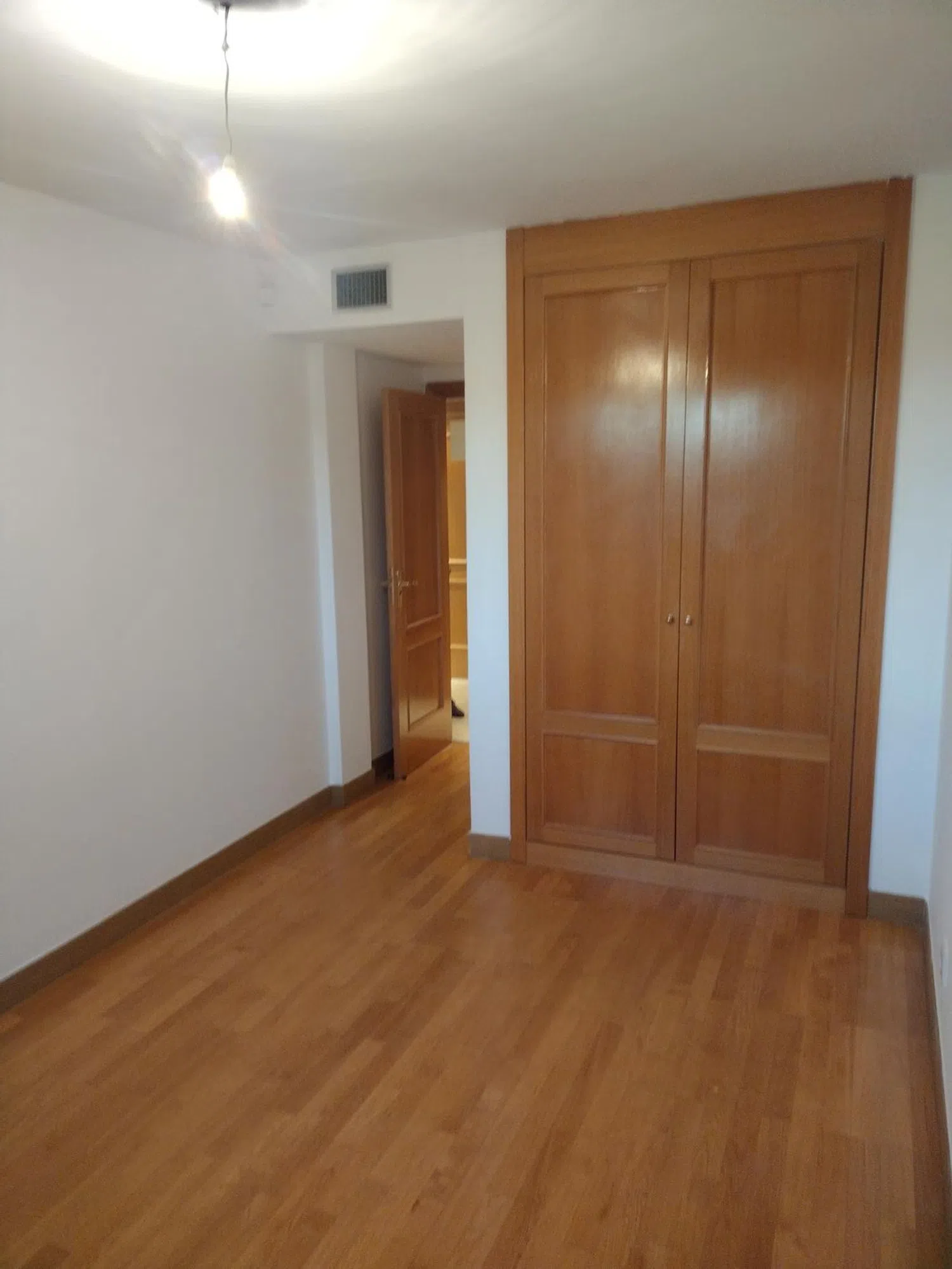 Piso en calle de la Bahía de Santander, 85 - Foto 6