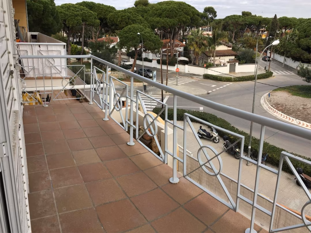 Piso en  Passeig de la Marina 65