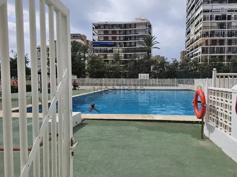 Piso en avenida de Niza, 22